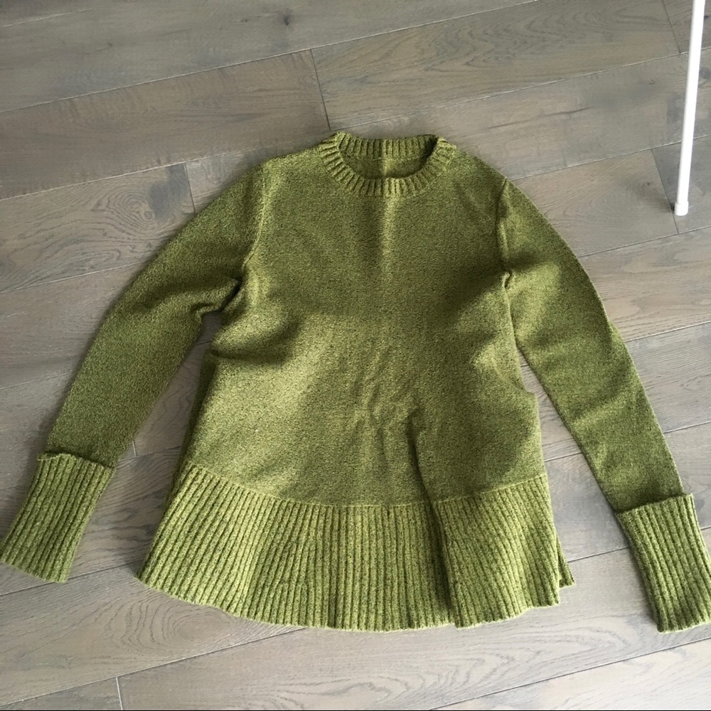 💝 COS Green Sweater XS